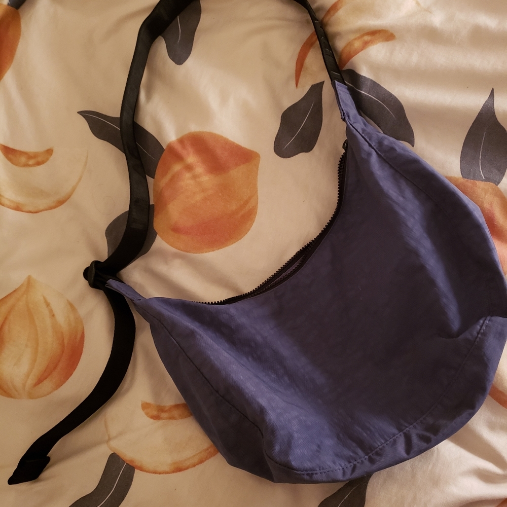 Baggu medium crescent bag in Ink